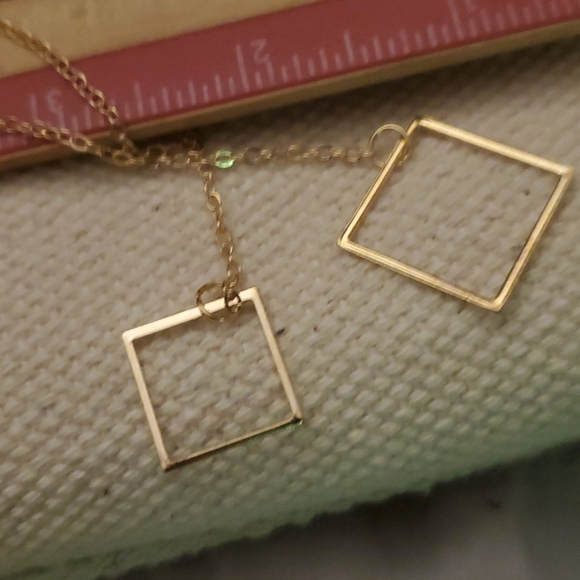 Style change chocker drop to a regular necklace - Picture 4 of 6